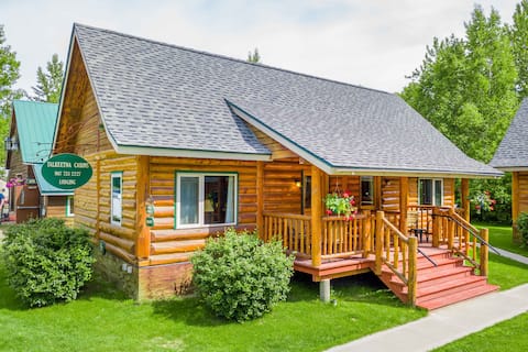 Top Airbnb: Quiet Retreat in Downtown Talkeetna in Mat / Su Valley