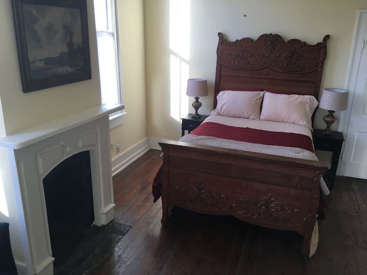 غرفة النوم 1