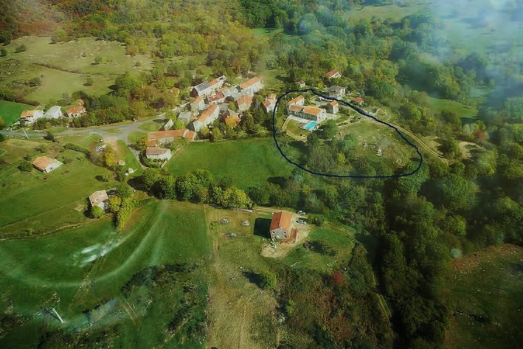 propriété vue du ciel
