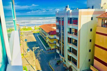 Apto Alto Padrão c/3 suítes 50m Mar Central Vista