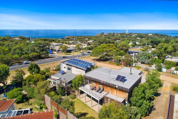 Aires Coastal Beach House Luxury | Ocean Views gallery image 5