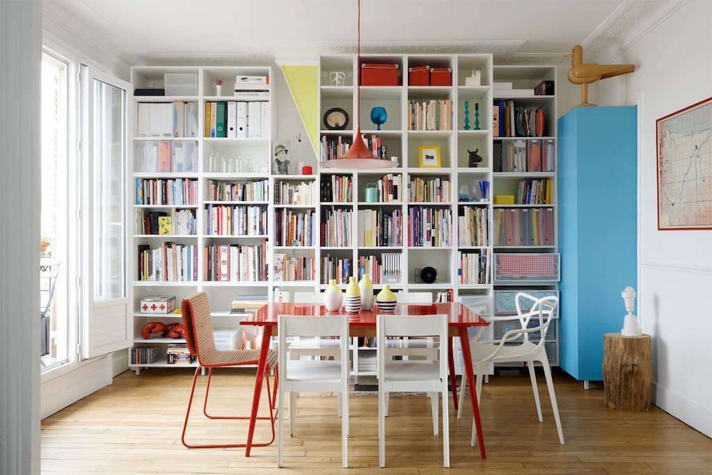 Salle à mangée/bibliothèque