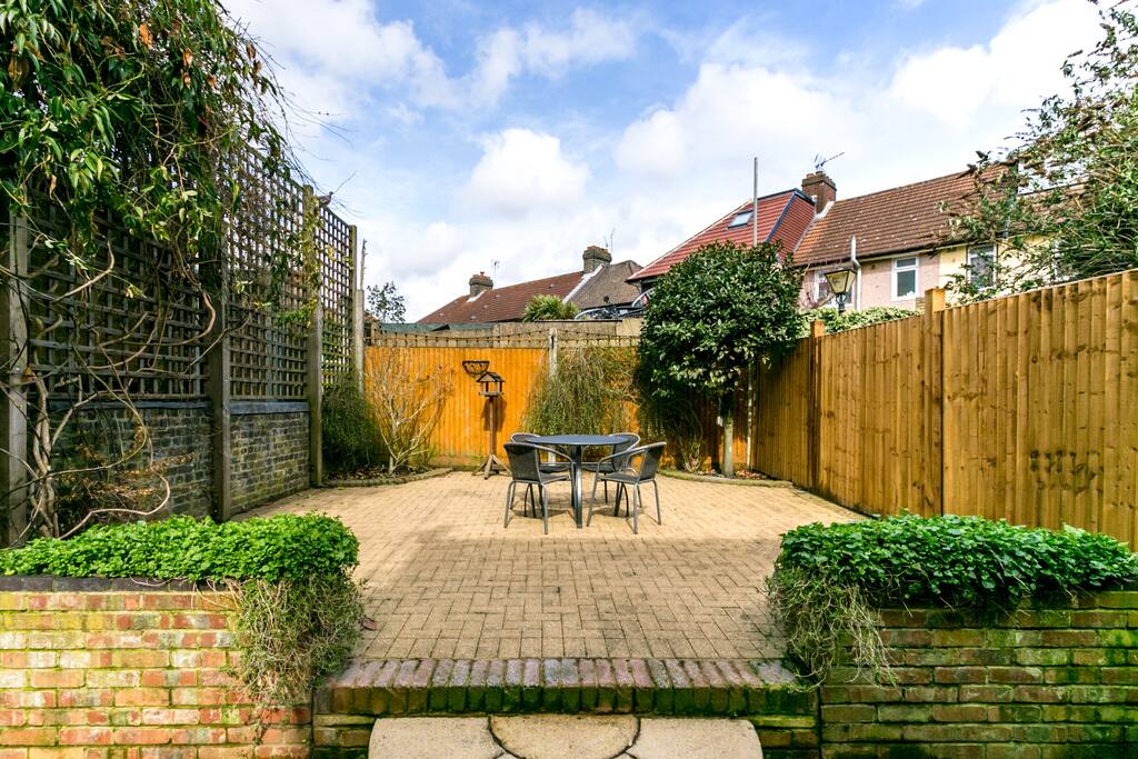 A spacious private garden...