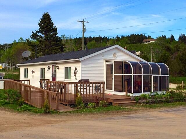 Shore Lane Cottage Cottages For Rent In Alma