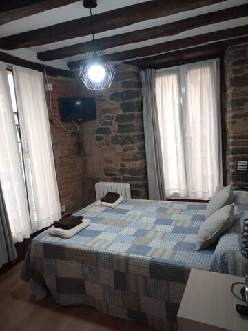 Apartamento casco viejo Donostia-San Sebastián gallery image 3