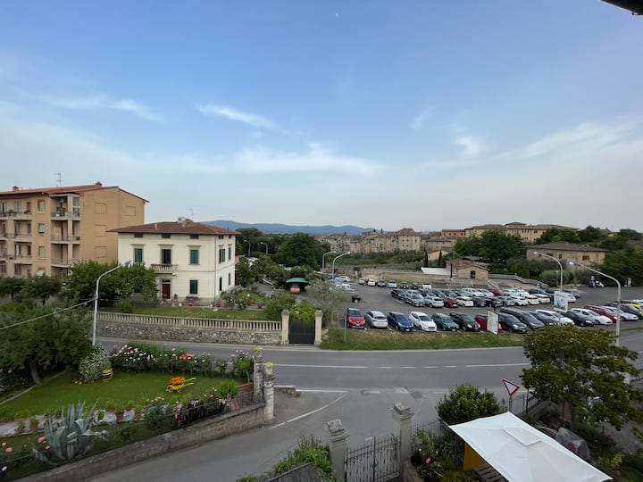 Appartamento Luminoso Con Vista La Casa Di Alex - Toscana