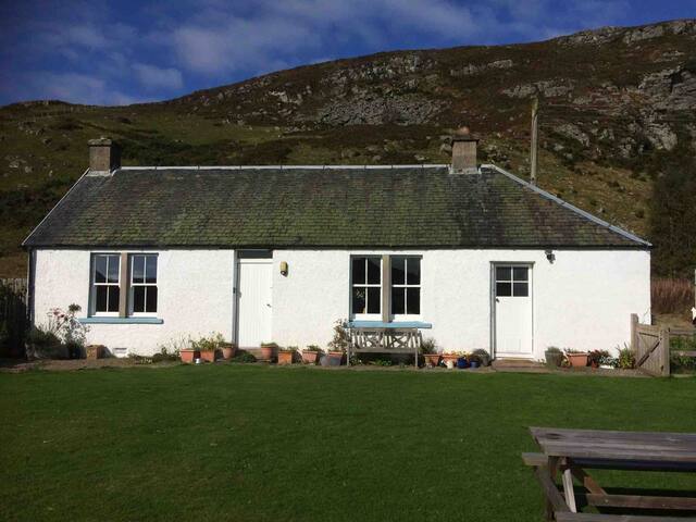Airbnb Trochry Holiday Rentals Places To Stay Scotland