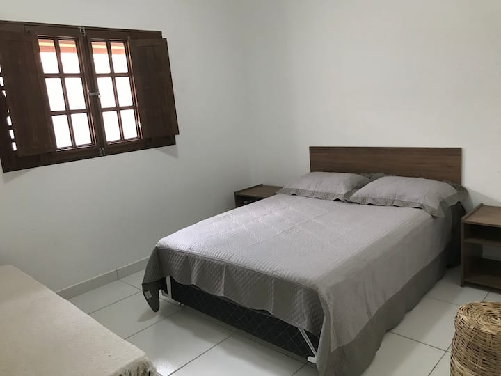 Bedroom with bathroom, double bed, sofa bed and auxiliary bed, which can be freely next to the double bed and has split air-conditioning.