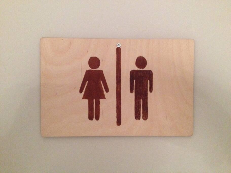 2 toilets