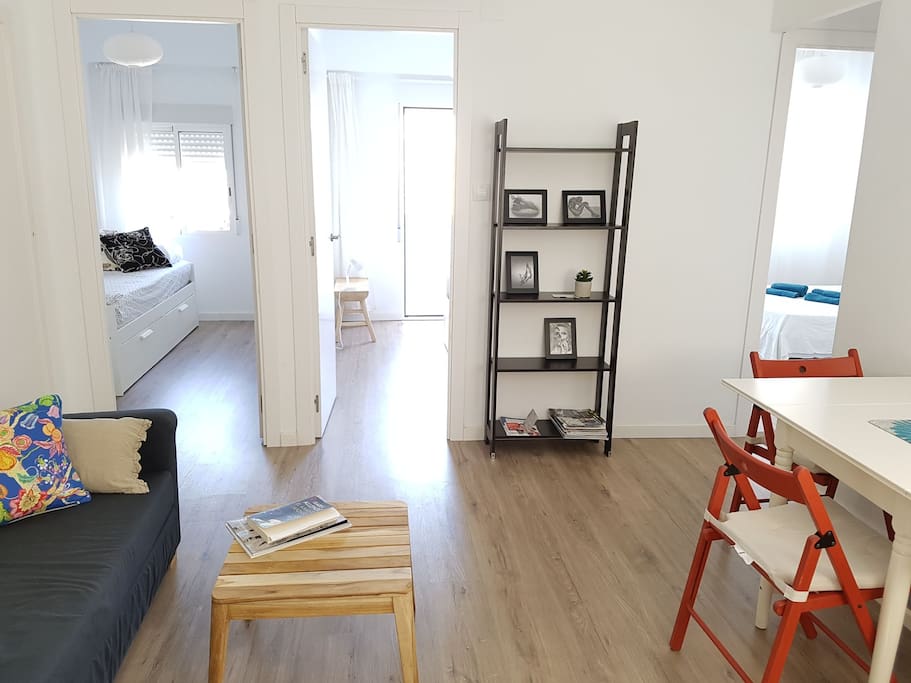 3 bedroom flat with lounge
