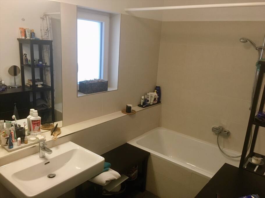 bath with bathtub