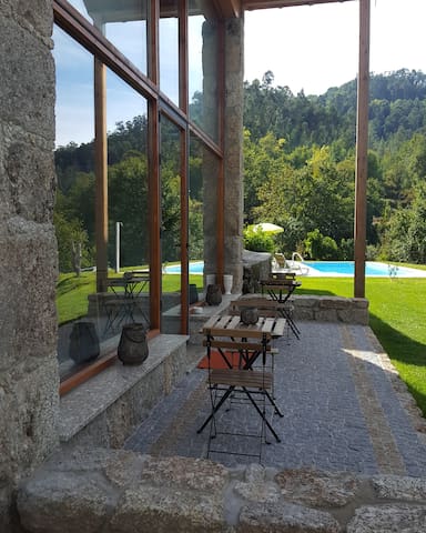 Cantinho da pedra ;Gerês ,Braga"vila da vinnha