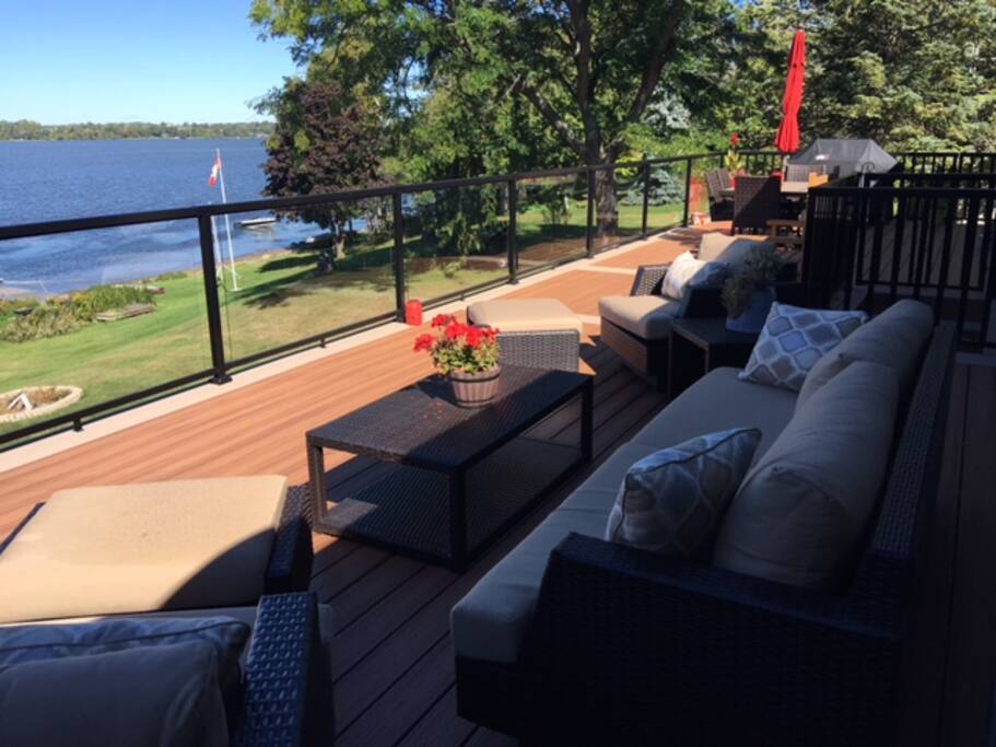 Main lounge area on deck - Bluetooth music system - romantic evening lighting on dimmers