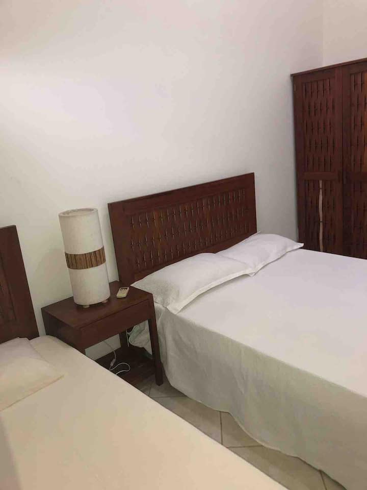 Chumba cha kwanza cha kulala