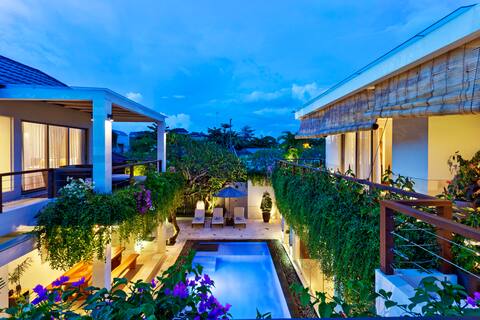 Luxury 4 bedroom villa by Jimbaran Beach