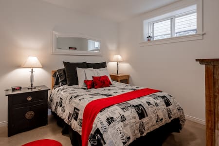 Guest apartment in 1863 centrally-located  home.