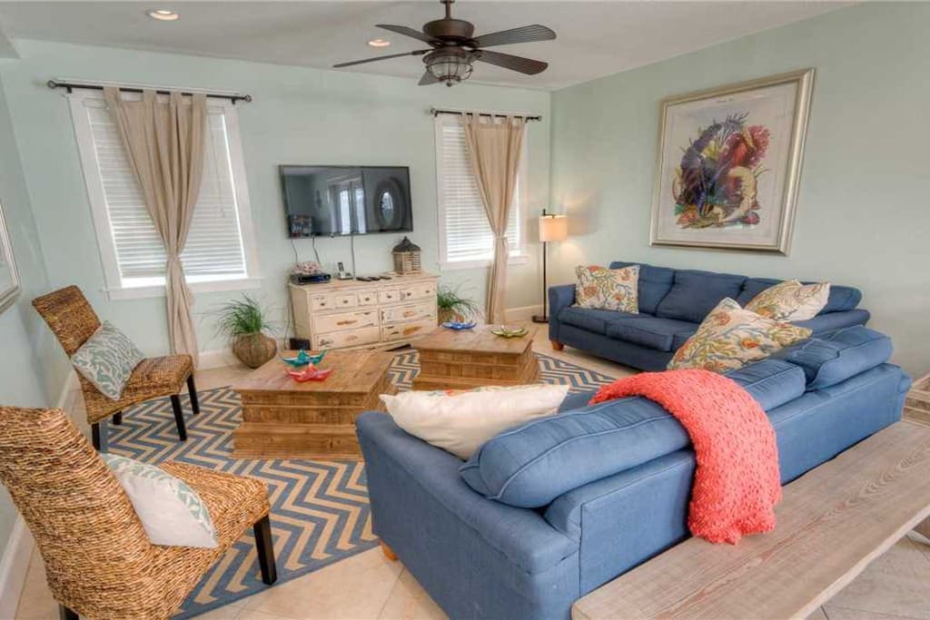 Spacious family room