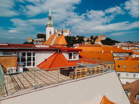 Majestic views from a 60m2 terrace -> true history