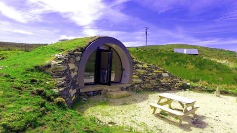 Cropod - 'Best Get Away in Ireland' Hillpod