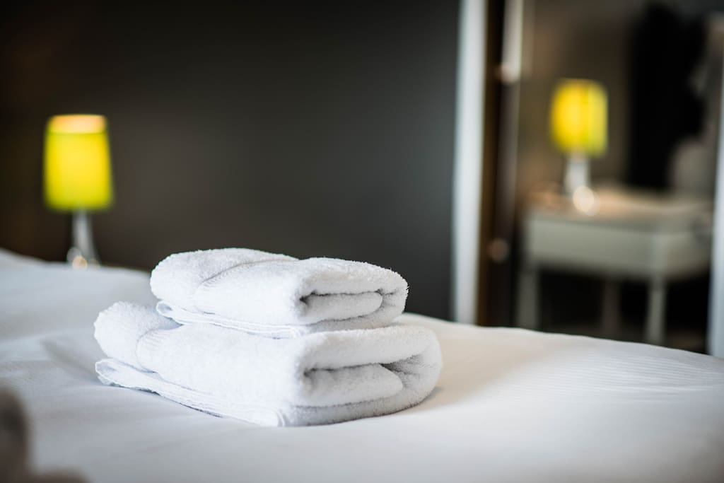 Fresh towels