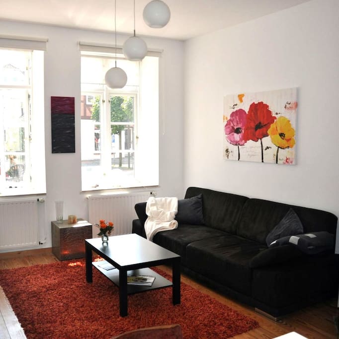 Wohnzimmer /
Living room