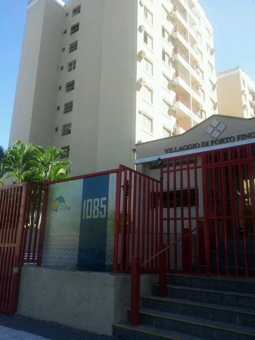 Entrada do Condomínio