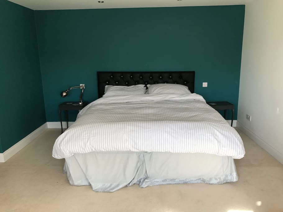 Super King Bedroom