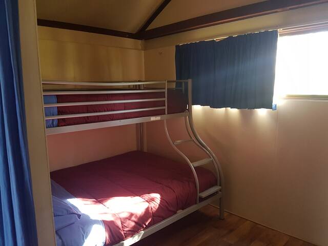 Riverview Lodge 4 Nights Cabins For Rent In Wooli