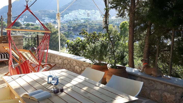 "Aperi View" for individualists & Greece lovers 2