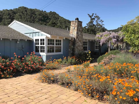 Carmel Mid-Century Ranch Retreat Private AC