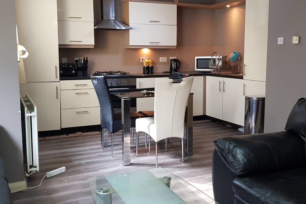 Kitchen dinning area