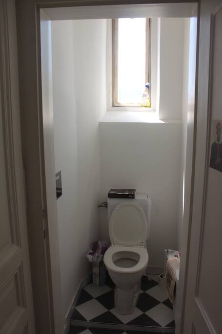 separate toilette