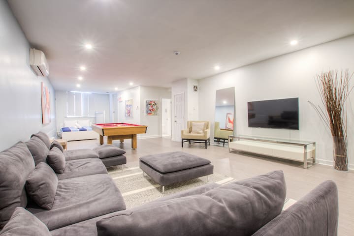 Garden suite loft in old Montreal