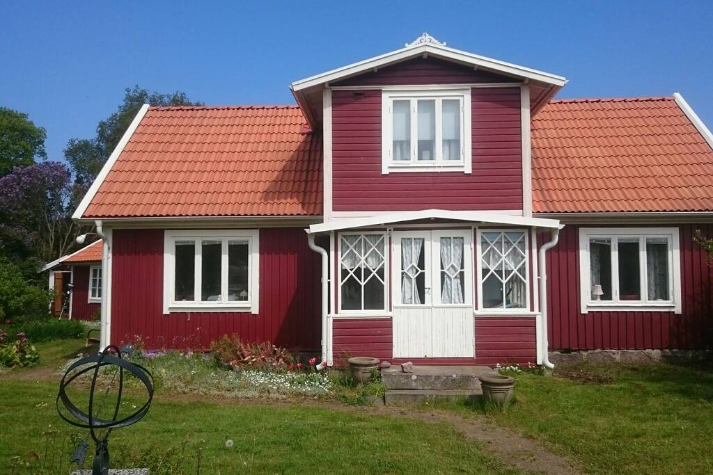 Framsidan av huset