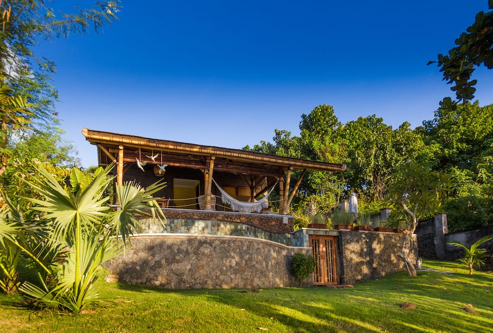 Villa Makara, a bamboo beach house facing Lombok, Abang, Bali, Indonesia, photo 7 of 10
