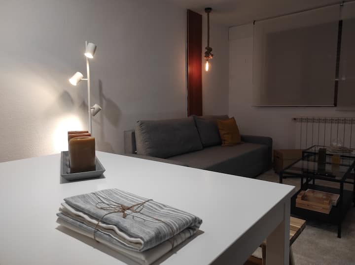 Precioso Apartamento Con Garaje En El Edificio - Valladolid