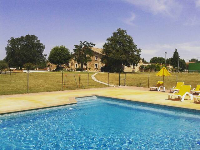 Masía Can Solà Gros gallery image 2