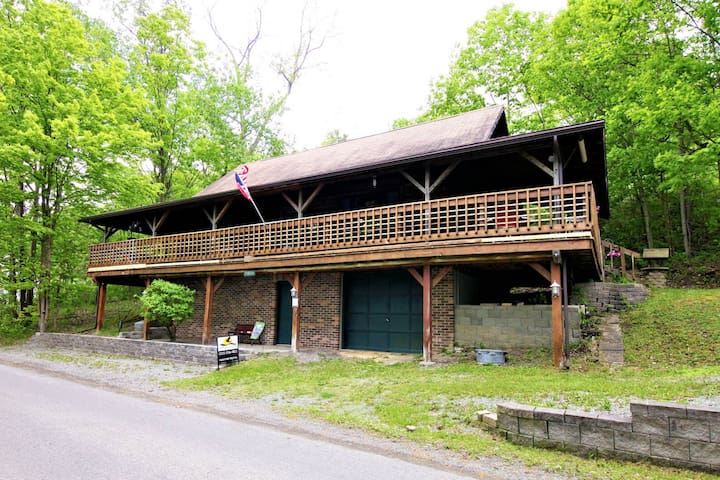Airbnb Hammondsport Vacation Rentals Places To Stay New