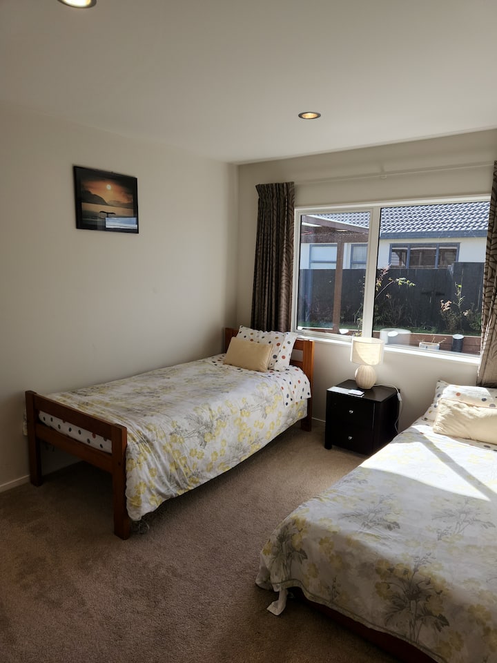 غرفة النوم 1