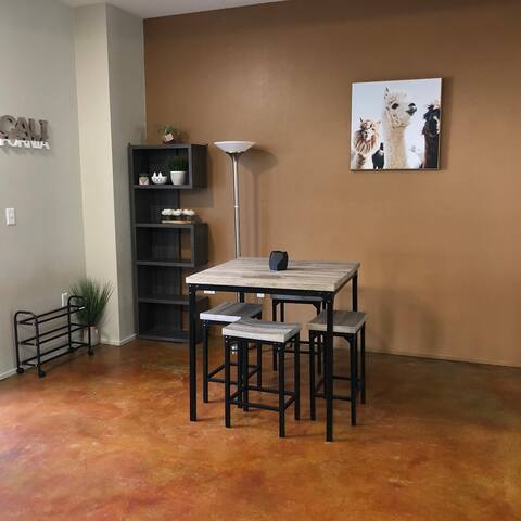 Quiet and cozy studio next to Disneyland