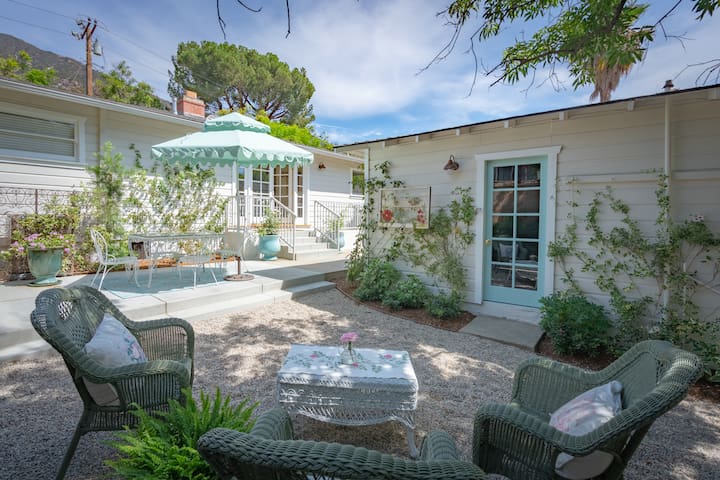 Shabby Chic Rose Cottage Sierra Madre