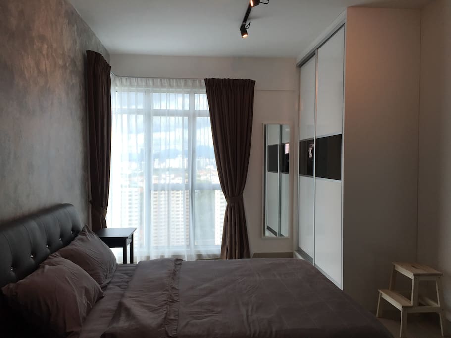 Master Room /w En-suite Bathroom