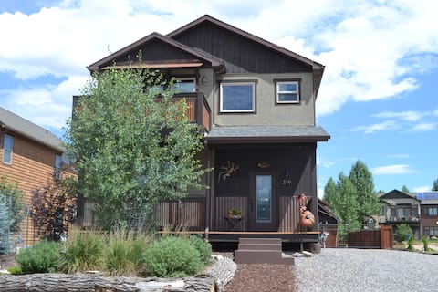 Great 3 bedroom in River Park!