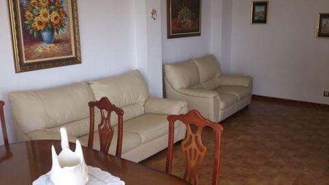 Top Airbnb: Spacious apartment with spectacular views. en L'ametlla De Mar