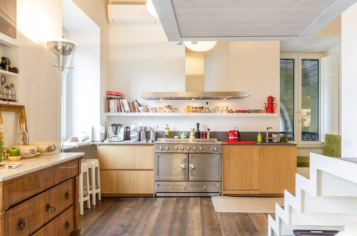 Trastevere Wonderful Home Near the Tiber gallery image 5