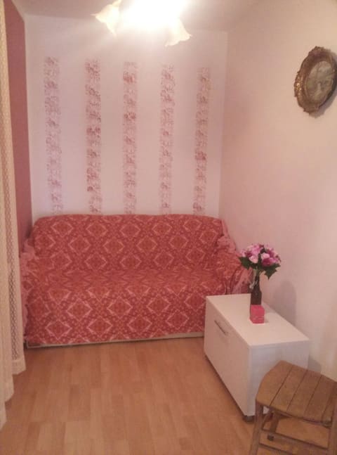 Successful Airbnb property: Relaxing place near old town Labin in Presika