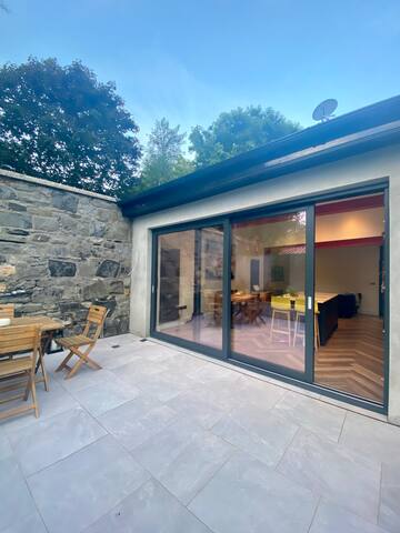 Modern Family House – Irishtown D4 gallery image 2