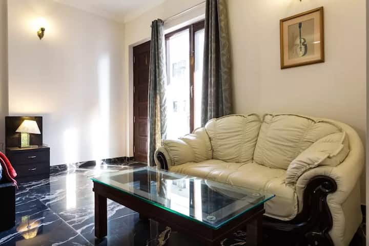 6 Bhk · 6 Bhk · 6-bedroom Apartment: Independent - Gurugram