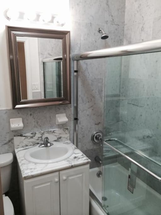 Access to 1 private bathrooom. 2 bathrooms are in the apartment