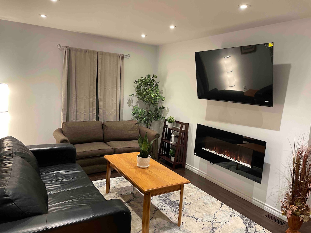 Barrie Downtown walking distance Beaches/Bayfield Houses for Rent in